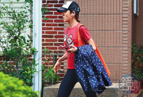 【楊千霈拍拖小開】楊千霈恢單後又爆熱戀　同是離婚有小孩！「建材業陳傑憲」身分曝光