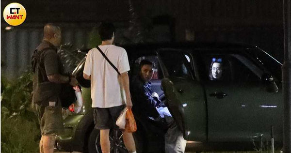 結婚前奏1／鄭人碩、小薰只差證書蓋章！　打拚滿荷包買房3棟房產輪流住