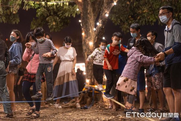 ▲和逸飯店&bull;台南西門館，於4月6日舉辦「COZZI 歡樂馬戲團」親子活動，同時更攜手國際知名的「FOCASA馬戲團」，推出「住和逸 FUN玩幾米馬戲樂園」限時快閃住房專案。（圖／記者林東良翻攝，下同）