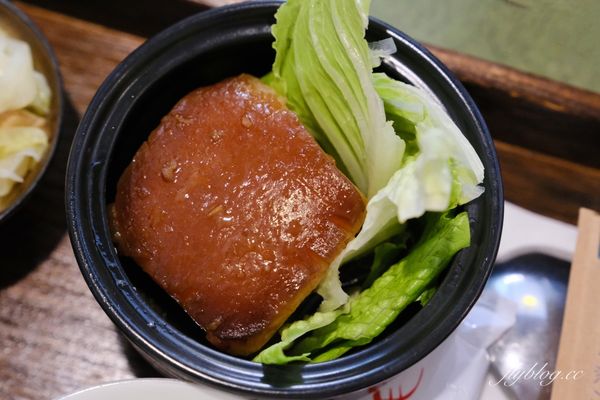 ▲▼有己咖啡．宛如走進華燈初上場景，台中深夜咖啡館推薦。（圖／部落客飛天璇的口袋授權提供）