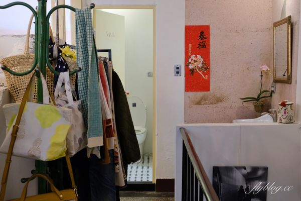 ▲▼有己咖啡．宛如走進華燈初上場景，台中深夜咖啡館推薦。（圖／部落客飛天璇的口袋授權提供）