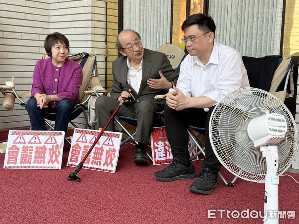 ▲▼民進黨團守立法院議場 范雲 柯建銘 賴瑞隆。（圖／記者屠惠剛攝）