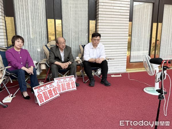 ▲▼民進黨團守立法院議場 范雲 柯建銘 賴瑞隆。（圖／記者屠惠剛攝）