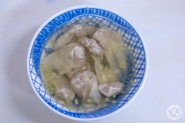 ▲▼宜蘭文昌炸醬麵-在地人推薦必吃！(交通停車.菜單價格)。（圖／部落客桃桃授權提供）