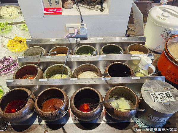 ▲▼元潮蒙古烤肉酸菜白肉鍋。（圖／部落客darren提供）