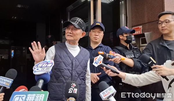 ▲▼     黨部外60警力佈署！張安樂記者會臨時喊卡　助理出面澄清：沒有要宣布幫主        。（圖／記者陸運陞攝）