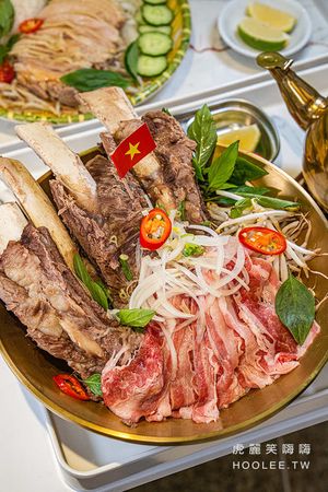 ▲▼越龍門 越南河粉會安雞飯 左營店。（圖／部落客虎麗笑嗨嗨授權提供）