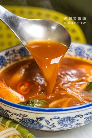 ▲▼越龍門 越南河粉會安雞飯 左營店。（圖／部落客虎麗笑嗨嗨授權提供）
