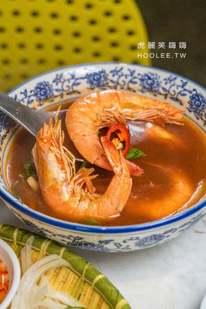 ▲▼越龍門 越南河粉會安雞飯 左營店。（圖／部落客虎麗笑嗨嗨授權提供）