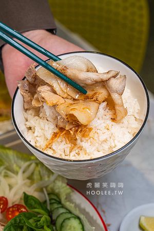 ▲▼越龍門 越南河粉會安雞飯 左營店。（圖／部落客虎麗笑嗨嗨授權提供）
