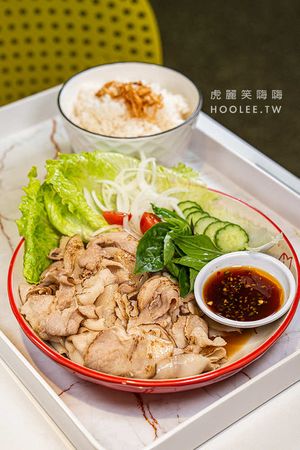 ▲▼越龍門 越南河粉會安雞飯 左營店。（圖／部落客虎麗笑嗨嗨授權提供）
