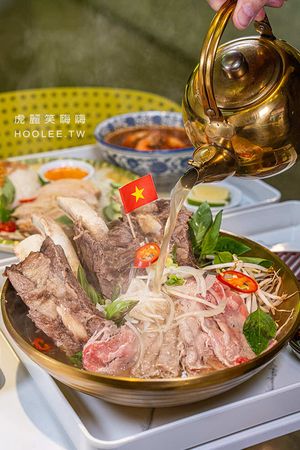 ▲▼越龍門 越南河粉會安雞飯 左營店。（圖／部落客虎麗笑嗨嗨授權提供）