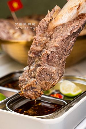 ▲▼越龍門 越南河粉會安雞飯 左營店。（圖／部落客虎麗笑嗨嗨授權提供）