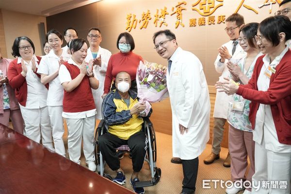 ▲▼   心衰竭的最後一線希望：嘉義長庚完成經心室輔助器後心臟移植手術 延續重度心衰竭病人生命   。（圖／嘉義長庚提供）