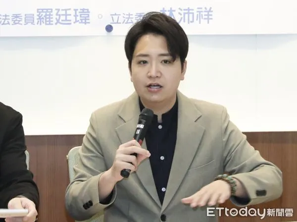 ▲▼立委羅廷瑋 林沛祥舉行 反光警示不能等 讓安全成為平安回家的唯一道路 記者會。（圖／記者屠惠剛攝）