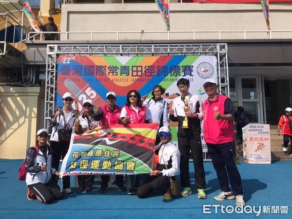 ▲▼花蓮縣原住民田徑運動協會及花蓮縣常青田徑協會參加常青田徑錦標賽，共奪得85面獎牌。（圖／花蓮縣政府提供，下同）