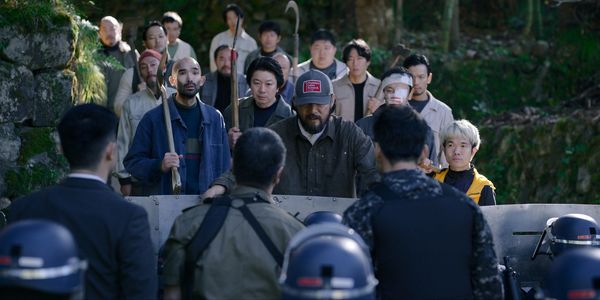 ▲▼膽小者勿入！天花板驚悚《噬亡村2》活人獻祭　柳樂優彌食人魔。（圖／Disney+提供）
