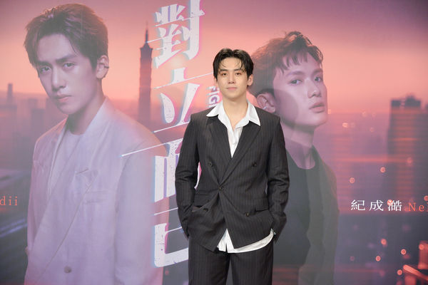 ▲幸卓輝、林輝瑝、紀成澔、葛兆恩、夏和熙出席《對立而已》首映會。（圖／三立提供）