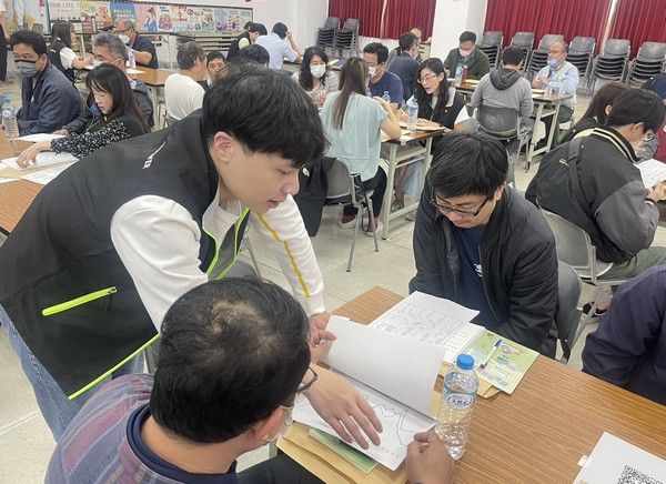 ▲台電桃園區處邀大用戶座談