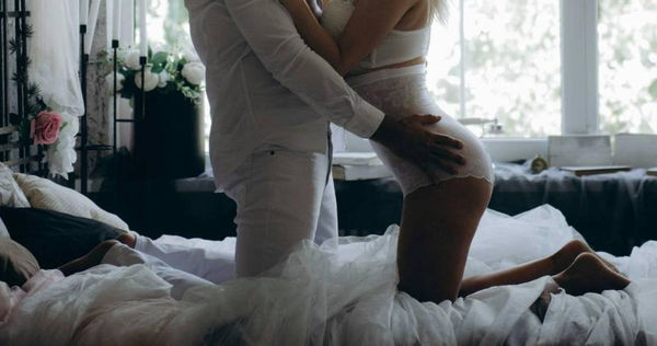 妻與多男激戰還拍片販售　尪不堪冷暴力拿她「性愛光碟」提離婚！法官准了