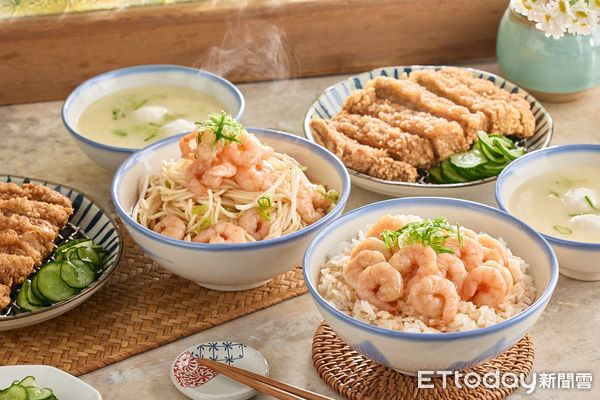 ▲▼忠青商行新菜單，忠青炸雞滷肉飯，眷村阿伯牛肉麵，極品排骨好蝦炊飯。（圖／緯豆集團提供）