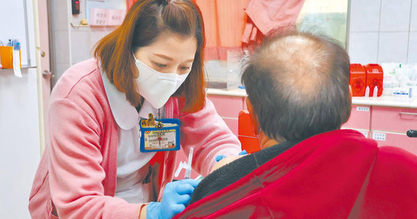「木瓜牛奶店員」月薪比護理師高！他見薪資嘆：包山包海才35K