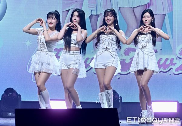▲ 安芝儇、南珉貞、趙娟週、MINGO朴旻曙四人組成韓籍啦啦隊女團「2S」粉絲見面會。（圖／記者李毓康攝）