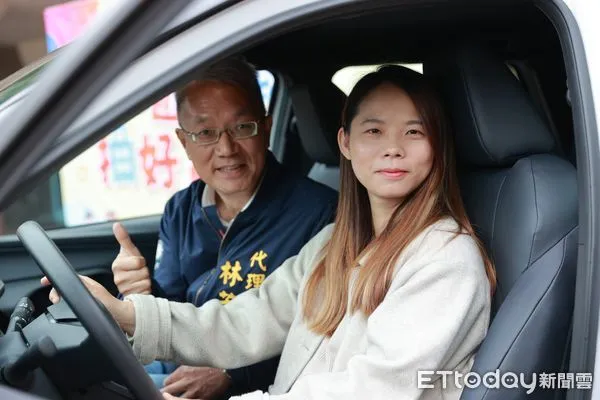 ▲▼上班族的朱小姐，701元發票奪「暢遊宜蘭抽好禮」70萬汽車大獎。（圖／記者游芳男翻攝，下同）