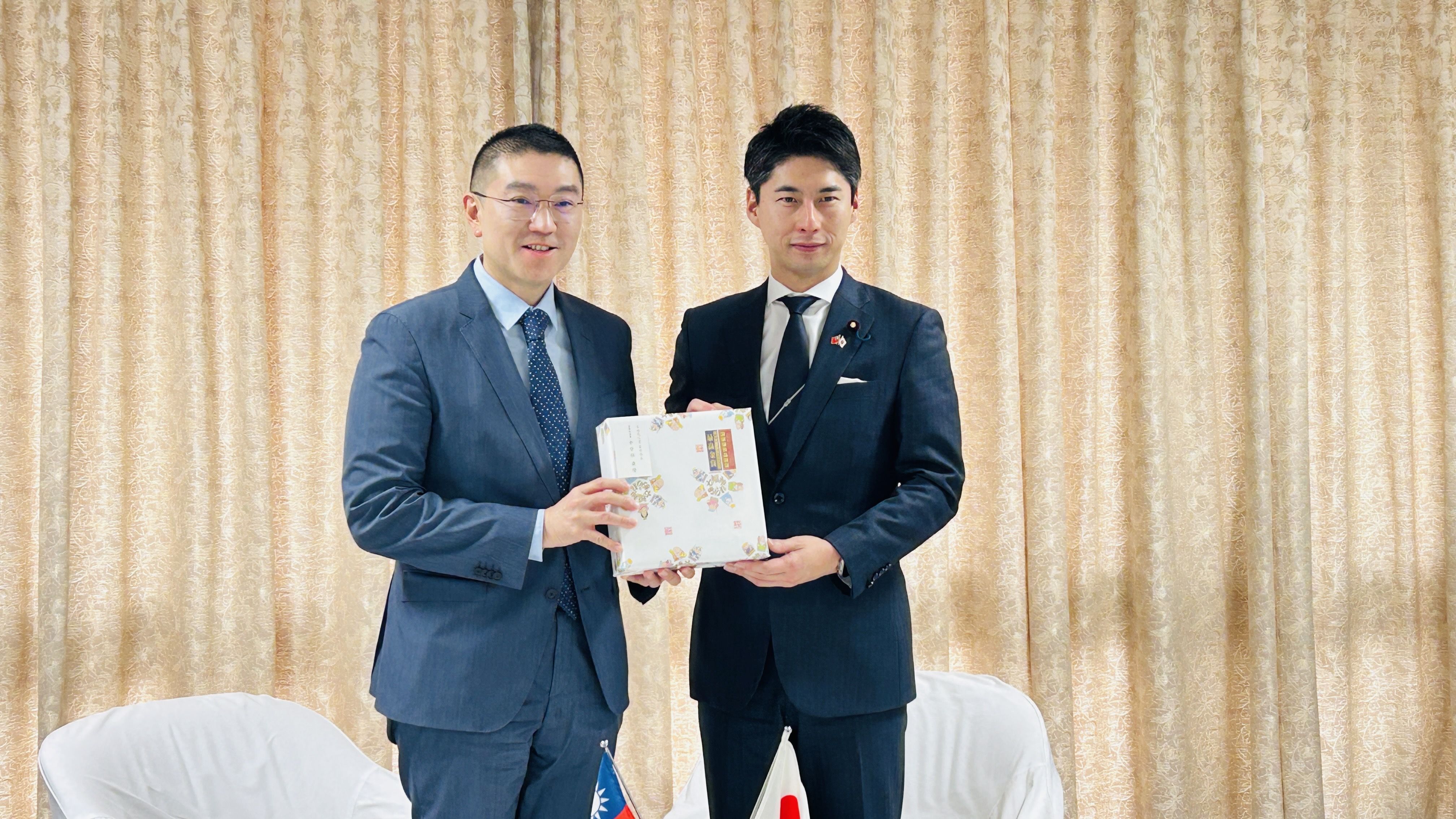 ▲謝國樑率團訪日會三政要。（圖／記者郭世賢翻攝）