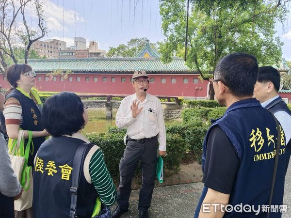 ▲內政部移民署於28日偕同陸委會及海基會，前往府城關懷在地新住民。（圖／記者林東良翻攝，下同）