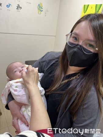 ▲▼   嘉義市全面補助114年出生設籍嘉義市之嬰幼兒免費口服輪狀病毒疫苗 籲請家長儘速帶嬰幼兒前往接種 勿錯失專屬福利 。（圖／嘉義市政府提供）