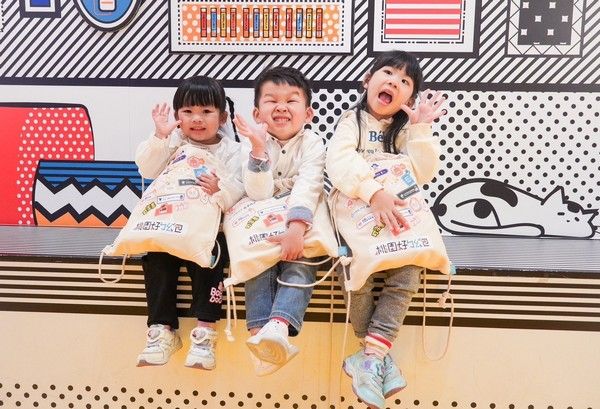 ▲桃園14家觀光工廠+5家食品品牌，推出限量好「ㄅㄠ∨」包活動