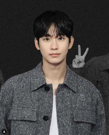 ▲金賽綸、雪莉的家人陸續爆料。（圖／翻攝自金秀賢、雪莉、金賽綸IG）