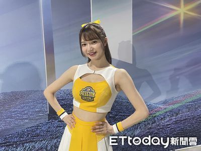 日籍啦啦隊脫了！　自曝「超頂身材」維持法