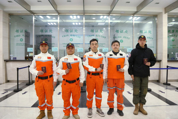 ▲▼中國大陸派出多支救援隊前往緬甸。（圖／翻攝新華社）