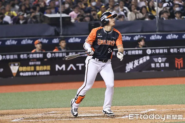 ▲統一獅陳傑憲。（圖／記者林敬旻攝）