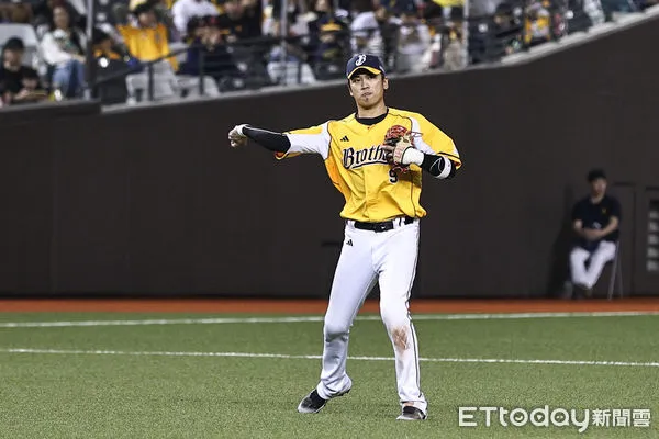 ▲中信兄弟王威晨。（圖／記者林敬旻攝）