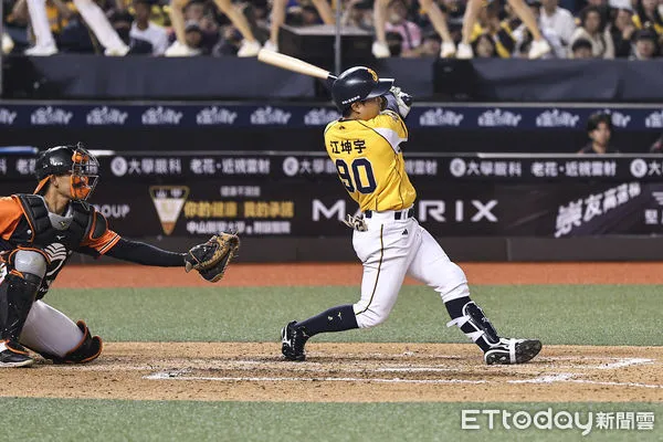 ▲中信兄弟江坤宇。（圖／記者林敬旻攝）