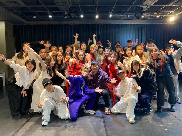 ▲胡瓜擔任客座教授。（圖／下面一位）