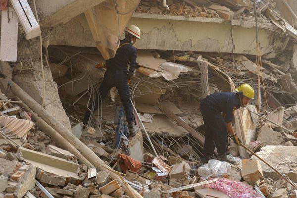 ▲▼緬甸芮氏規模8.2地震，第二大城曼德勒（Mandalay，瓦城）災情。（圖／路透）