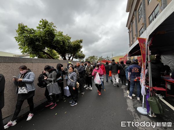 ▲▼苗栗白沙屯媽祖香燈腳報名現場。（圖／民眾提供）