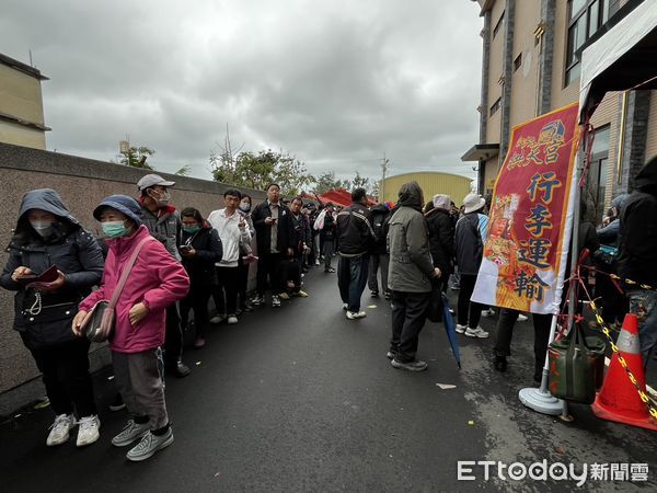 ▲▼苗栗白沙屯媽祖香燈腳報名現場。（圖／民眾提供）
