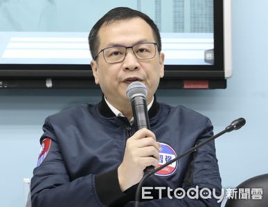 押房籌錢遭罷團質疑裝窮 羅智強:岳母離世前的愛竟成攻擊理由