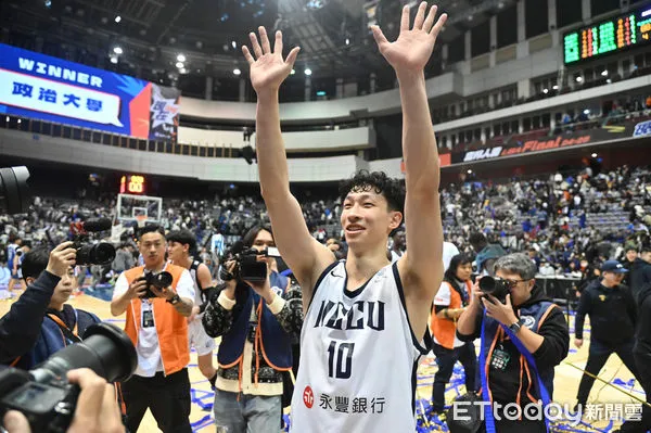 ▲▼2025UBA大專籃球聯賽決賽男子組冠軍戰，政大宋昕澔。（圖／記者李毓康攝）