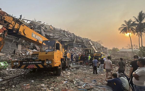 ▲▼ 緬甸曼德勒酒店式公寓Sky Villa坍塌。（圖／達志影像／美聯社）