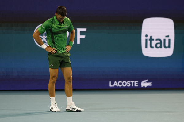 ▲▼網壇天王喬科維奇不敵19歲新星孟席克，無緣生涯第100座冠軍。（圖／路透）