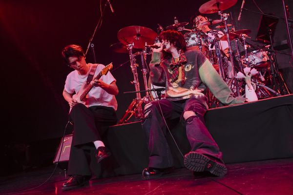 ▲▼持修亞巡開跑這點變了！連聚餐都在舉啞鈴　只吃「蒸蛋、青菜」。（圖／EMI提供）