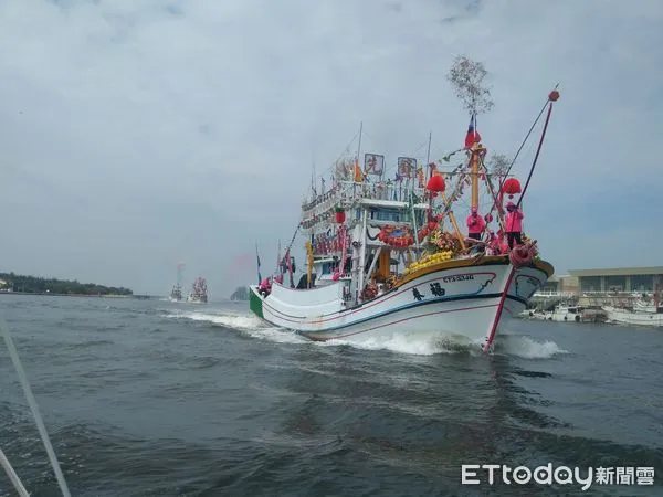 ▲4年1次的南台灣最大規模海上巡境「高雄林園鳳芸宮媽祖海巡」，將於4月10日於高雄中芸港出發，循海路抵達安平港。（圖／記者林東良翻攝，下同）