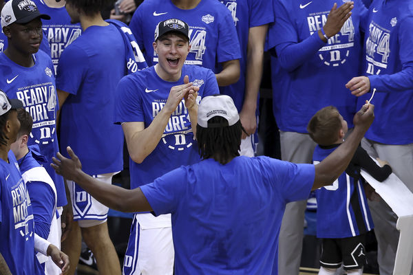 ▲▼被視為NBA今年選秀準狀元的杜克天才弗拉格，率隊挺進最終4強。（圖／達志影像／美聯社）