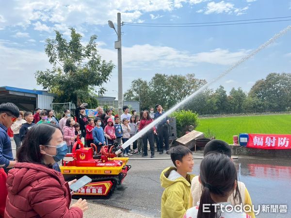 ▲▼ 嘉義縣消防局鹿草分隊  嘉有小小消防員！消防體驗熱鬧登場   。（圖／嘉義縣消防局提供）
